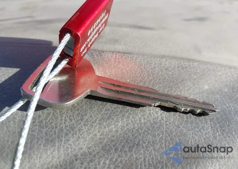 1992 Toyota Pickup 1/2 Ton Short Wheelbase from USA, damaged, VIN JT4RN81A9N5139813